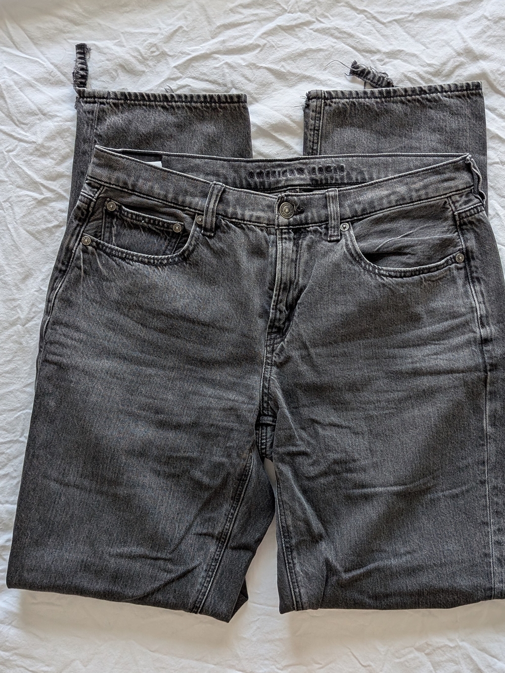 American Eagle 90s Low Rise Straight Jeans